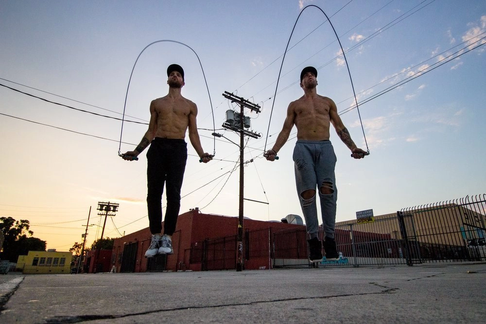 Jump rope to exercise gluteal muscles