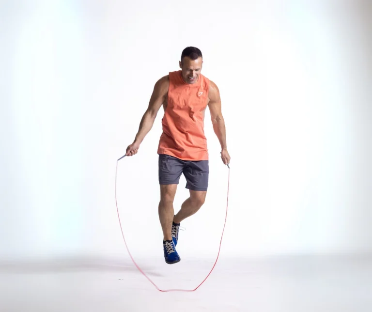 Jumping Rope vs Jogging Which Burns More Calories and Benefits